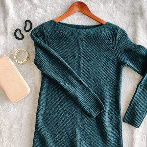 Uniqlo Form-Fitting Long Sleeve Sweater Dress | XS